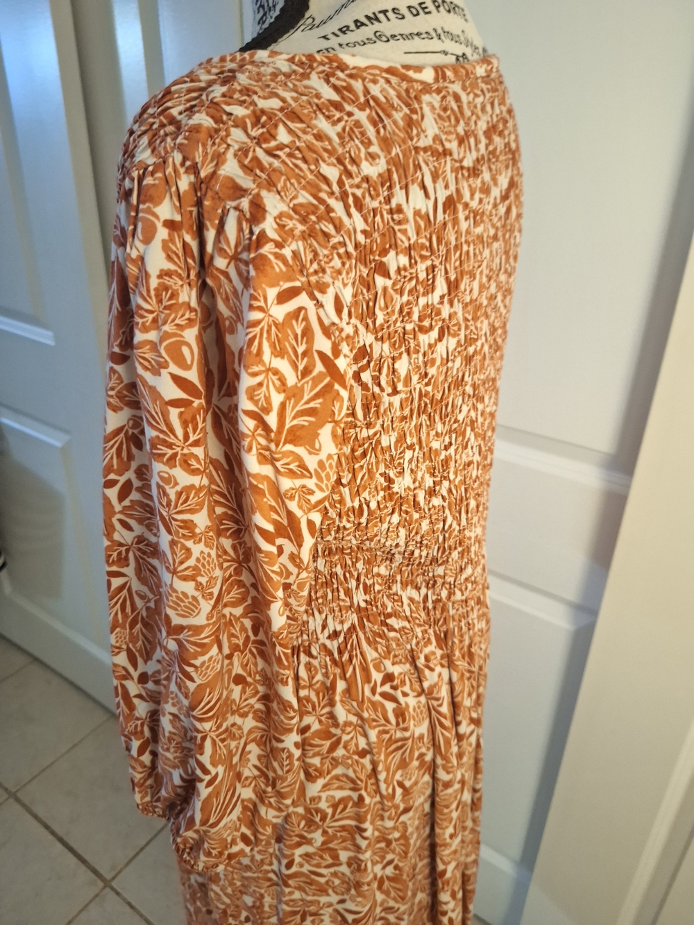 croft & barrow Rust and White Smocked Floral Midi Dress - Picture 2 of 4